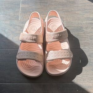Native Kids Light Pink Sandals